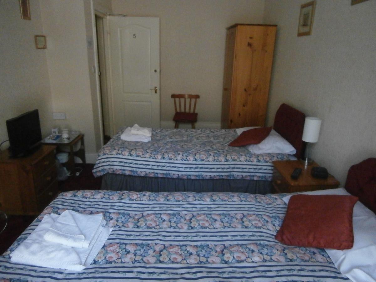 גאלאשילס Monorene Guest House מראה חיצוני תמונה