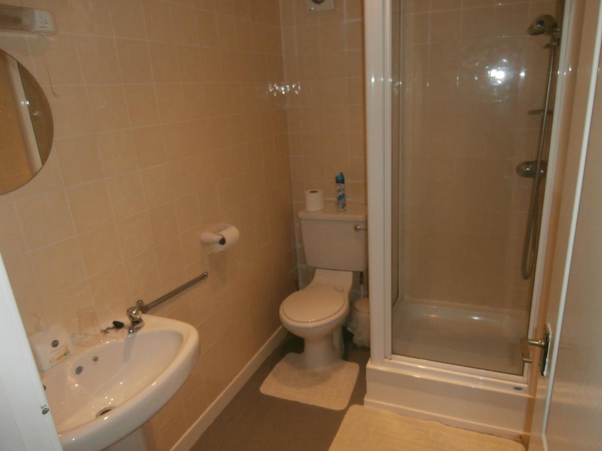 גאלאשילס Monorene Guest House מראה חיצוני תמונה