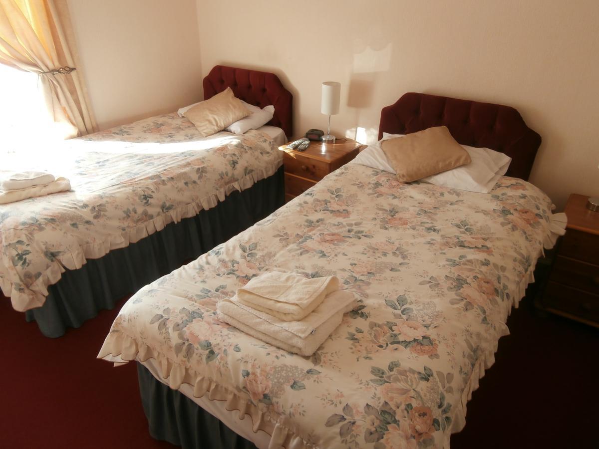 גאלאשילס Monorene Guest House מראה חיצוני תמונה