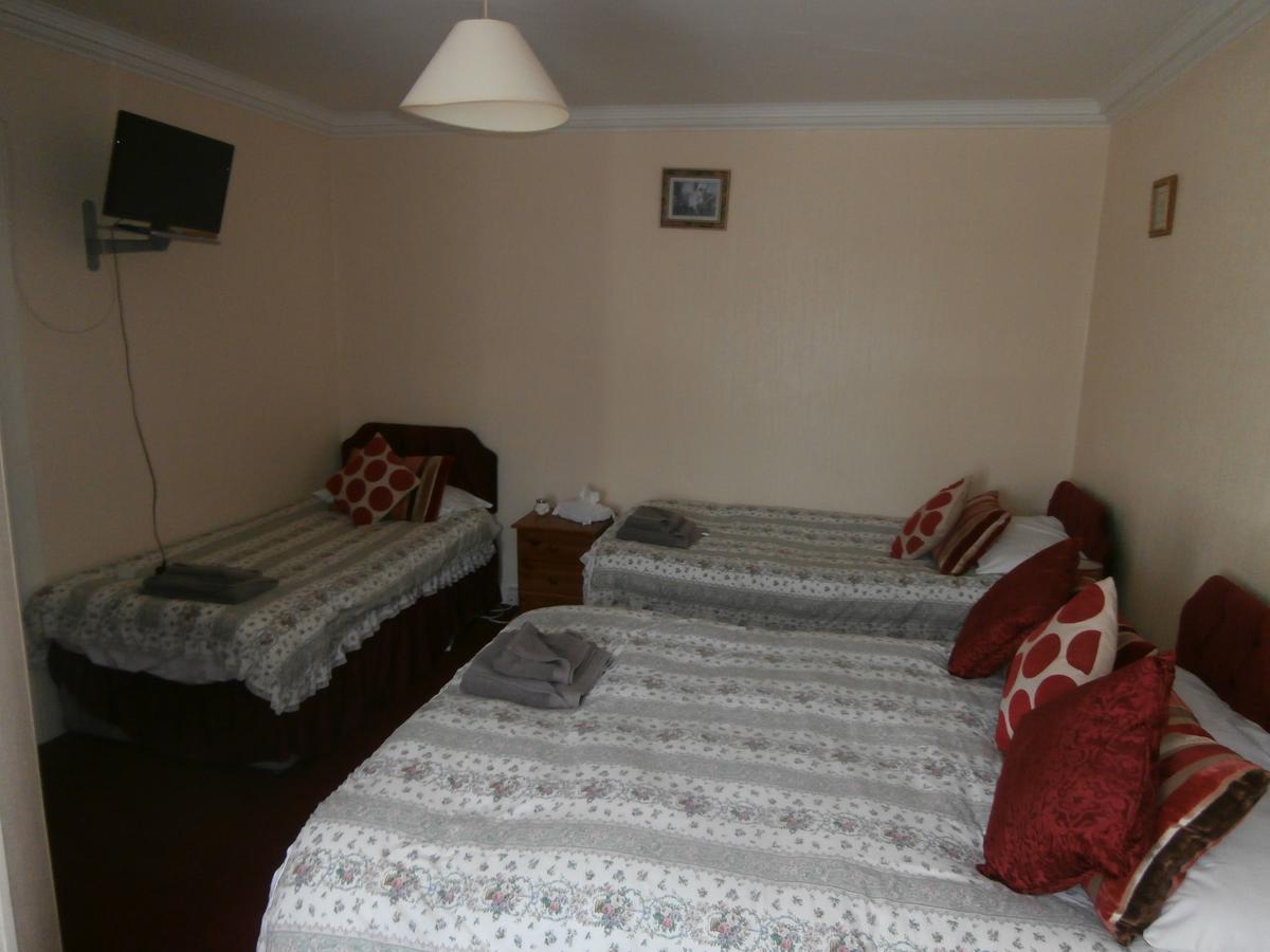 גאלאשילס Monorene Guest House מראה חיצוני תמונה
